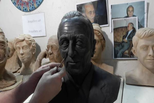 آموزشگاه هنری لوح و قلم آموزش طراحی نقاشی مجسمه سازی