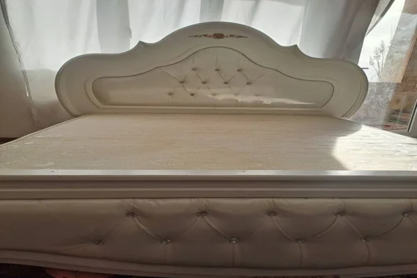 فروش فوری تخت